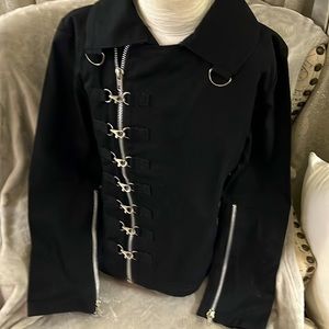 Criminal Damage size L